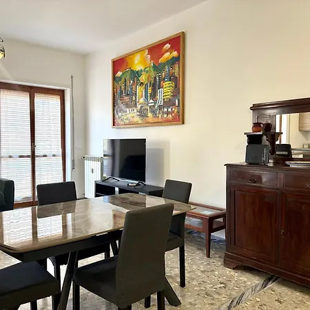 Lägenhet Lungotevere Cozy Nest *