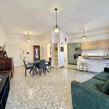 Lägenhet Lungotevere Cozy Nest Rom