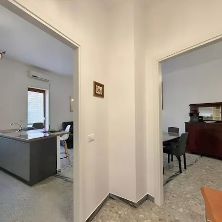 Lungotevere Cozy Nest Lägenhet Rom