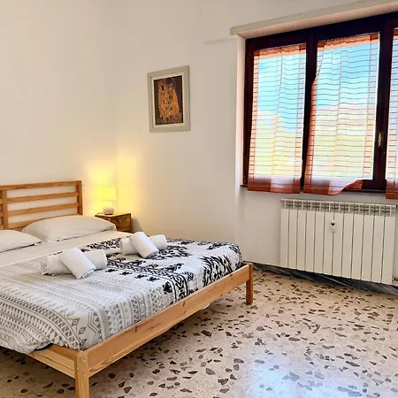 Casa Sulle Rive Del Tevere * Rome